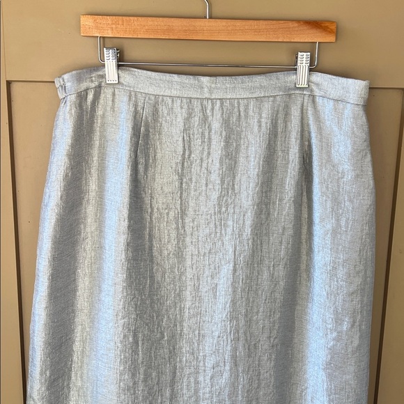 Olivianne Silver Skirt & Jacket Set Bejeweled Sz 16 Mother of the Bride - Picture 9 of 13